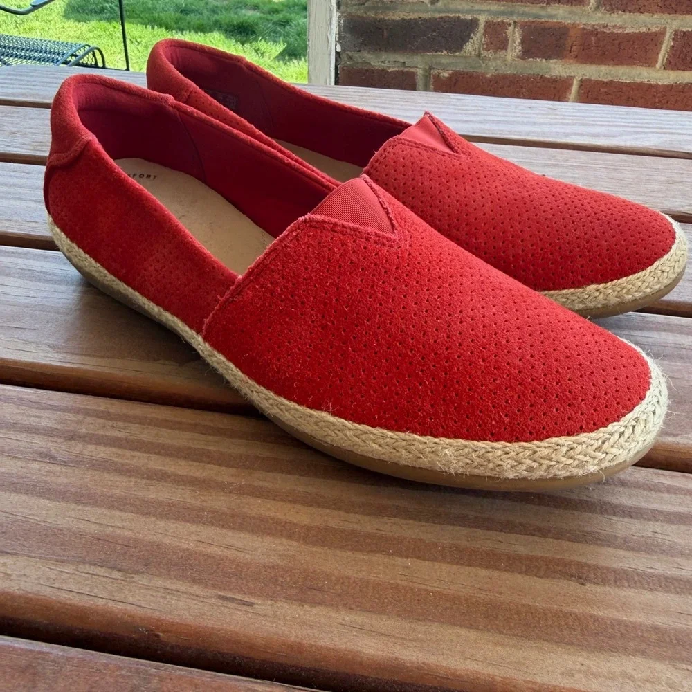 Clarks‎ Danelly Sky Rouge Red Suede Perforated Espadrille Slip On Loafers 8M NEW